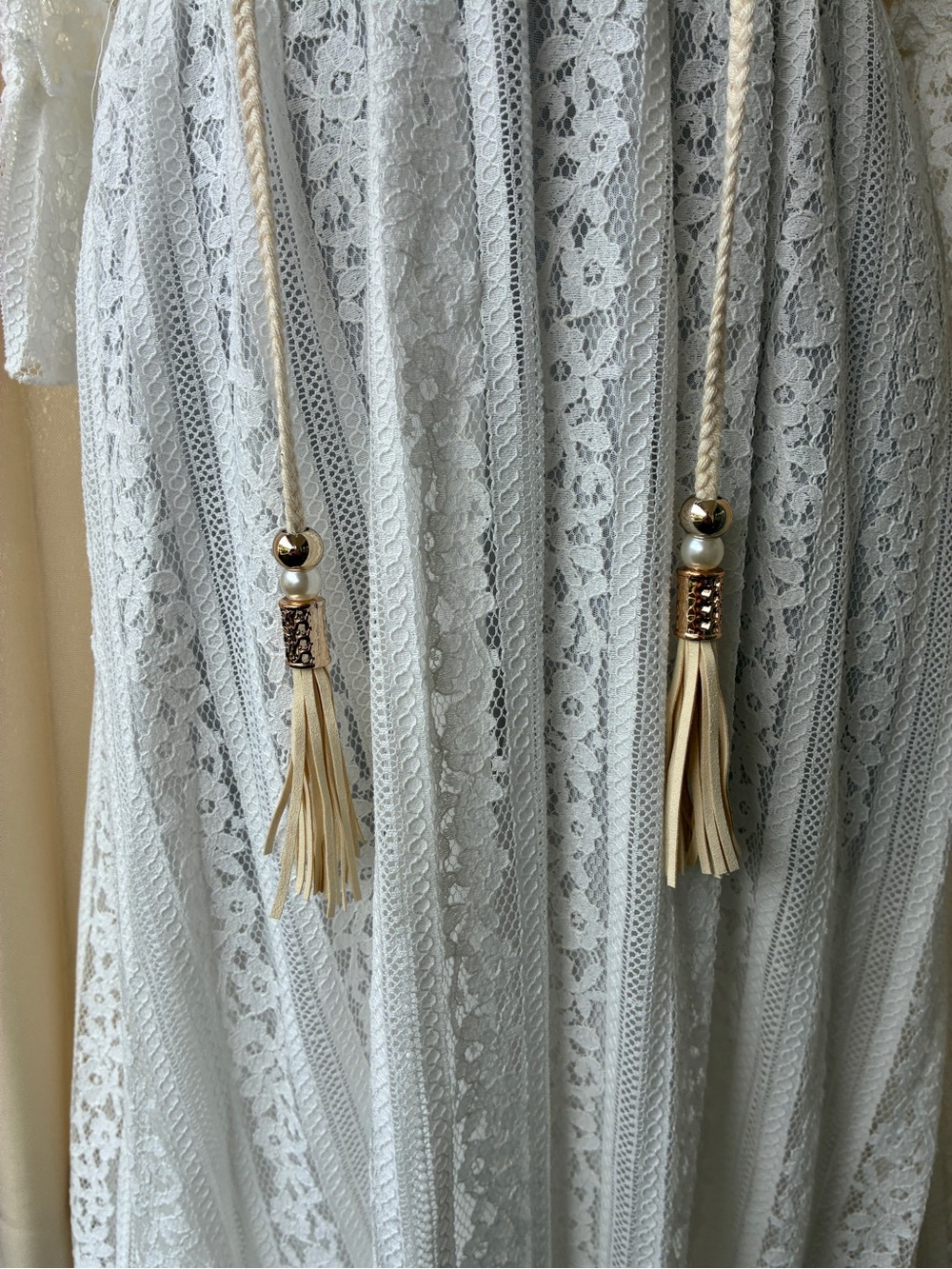 Small Boho Cold-Shoulder Maxi Dress cream & gold - Picture 6 of 13